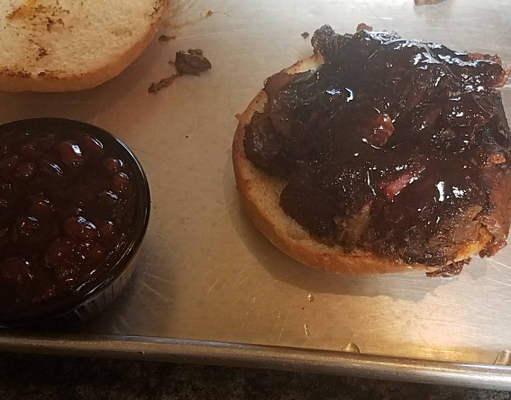 Berts Chuckwagon BBQ | restaurant | 203 Villa Rd, Newberg, OR 97132, USA | 5035608855 OR +1 503-560-8855