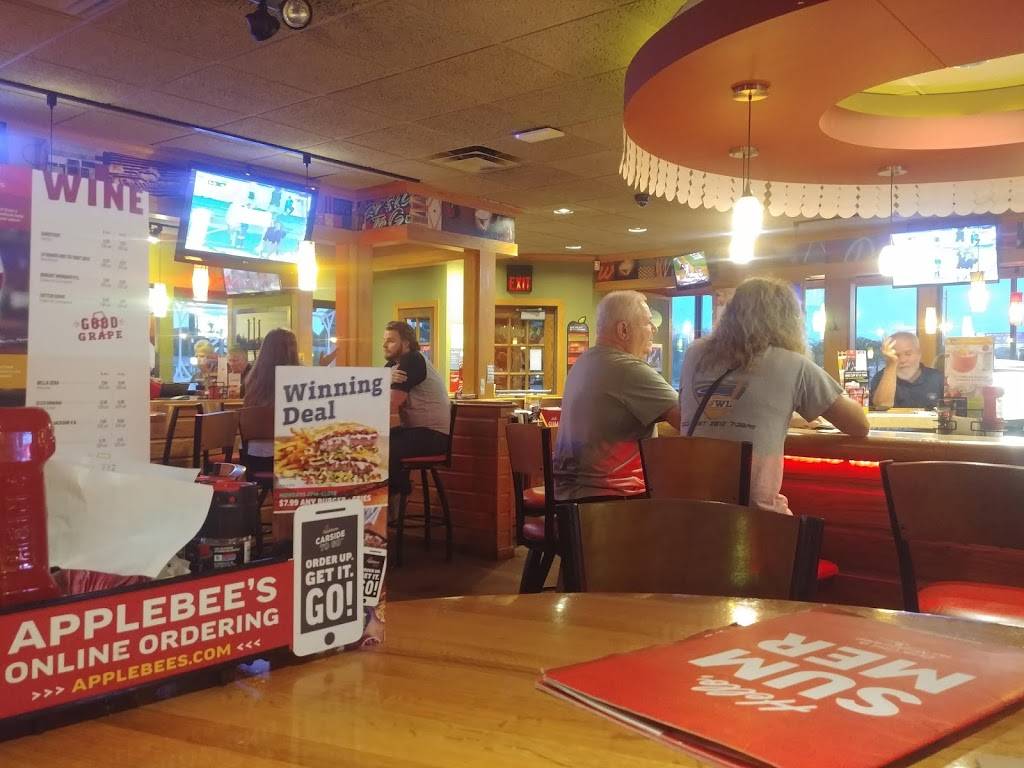 Applebees Grill + Bar | restaurant | 1423 W McGalliard Rd, Muncie, IN 47304, USA | 7652847008 OR +1 765-284-7008