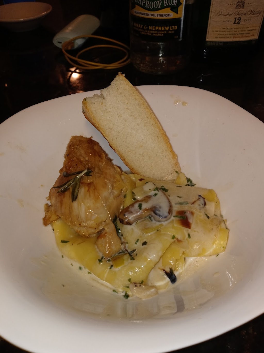 Aishas Kitchen | restaurant | 9744 Forest Ln, Dallas, TX 75243, USA | 2676489459 OR +1 267-648-9459