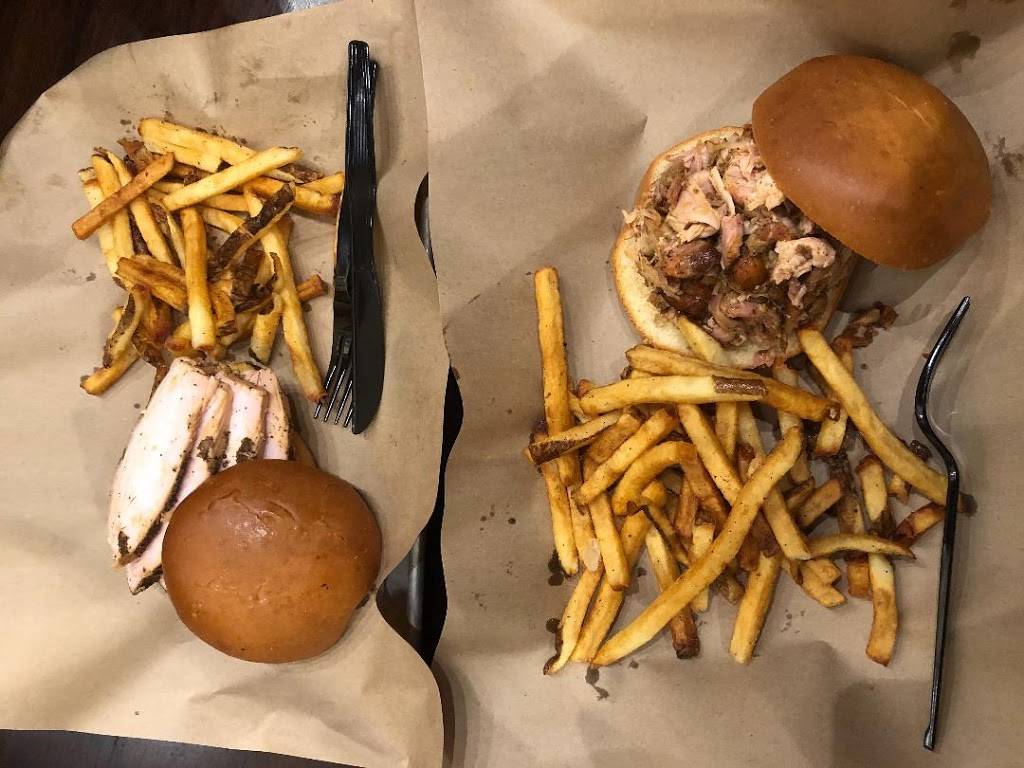 MISSION BBQ | restaurant | 890 E Big Beaver Rd, Troy, MI 48083, USA | 2483403860 OR +1 248-340-3860