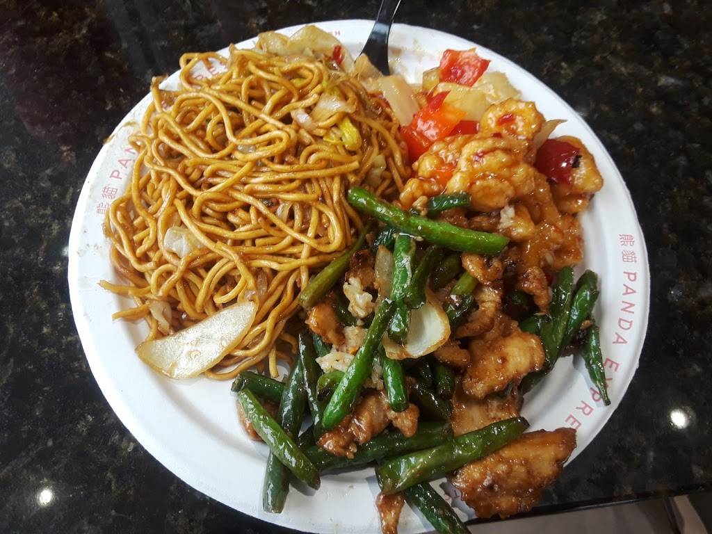 Panda Express | meal takeaway | 834 Northwest Loop 410, San Antonio, TX 78216, USA | 2103486379 OR +1 210-348-6379