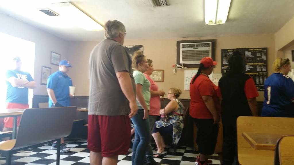 Fryers Chicken | restaurant | 321 FL-26, Melrose, FL 32666, USA | 3524755970 OR +1 352-475-5970