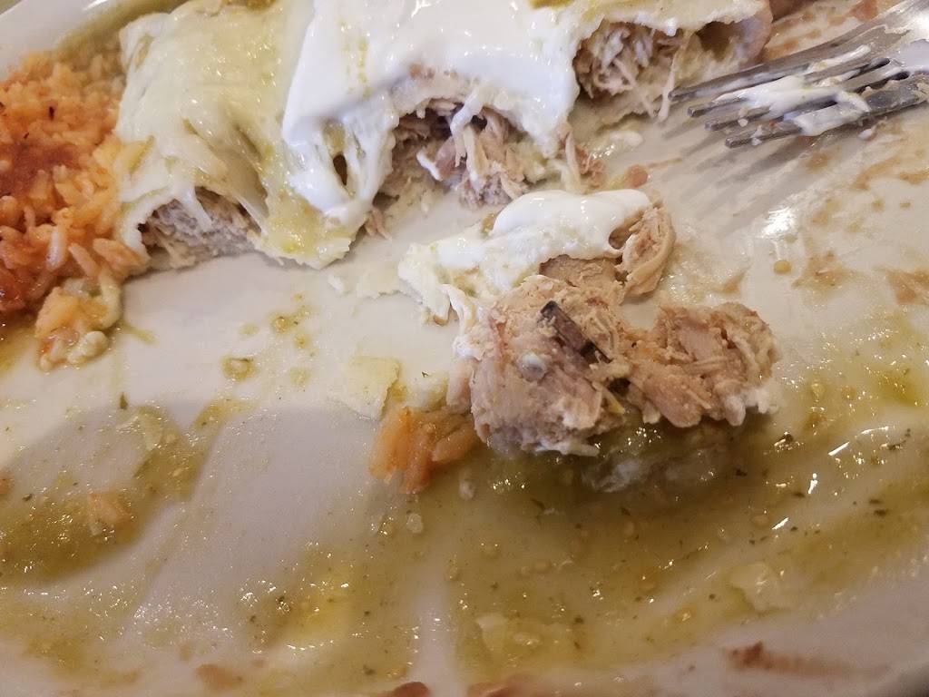 Taqueria La Tapatia | restaurant | 2320 Babcock Rd, San Antonio, TX 78229, USA | 2104428013 OR +1 210-442-8013