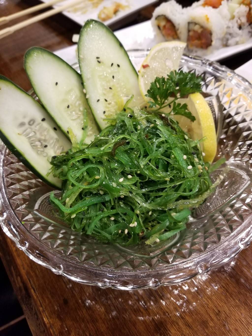 Gin Sushi | restaurant | 26489 Ynez Rd Suite D, Temecula, CA 92591, USA | 9517193665 OR +1 951-719-3665