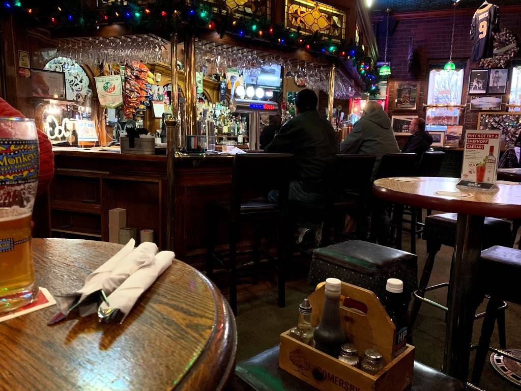 Tara Inn | restaurant | 2365 Kingston Rd, Scarborough, ON M1N 1V1, Canada | 4162666200 OR +1 416-266-6200