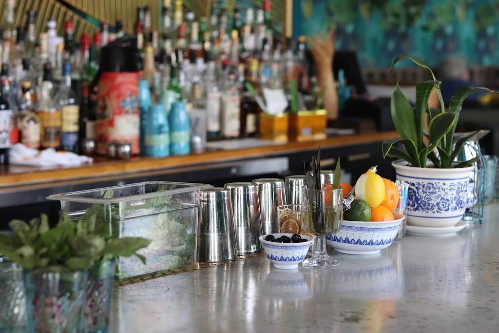 Hai Hai | restaurant | 2121 University Ave NE, Minneapolis, MN 55418, USA | 6122238640 OR +1 612-223-8640