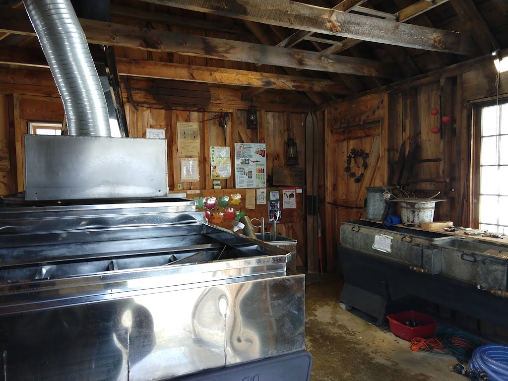 Folsoms Sugar House | restaurant | 130 Candia Rd, Chester, NH 03036, USA | 6033700908 OR +1 603-370-0908