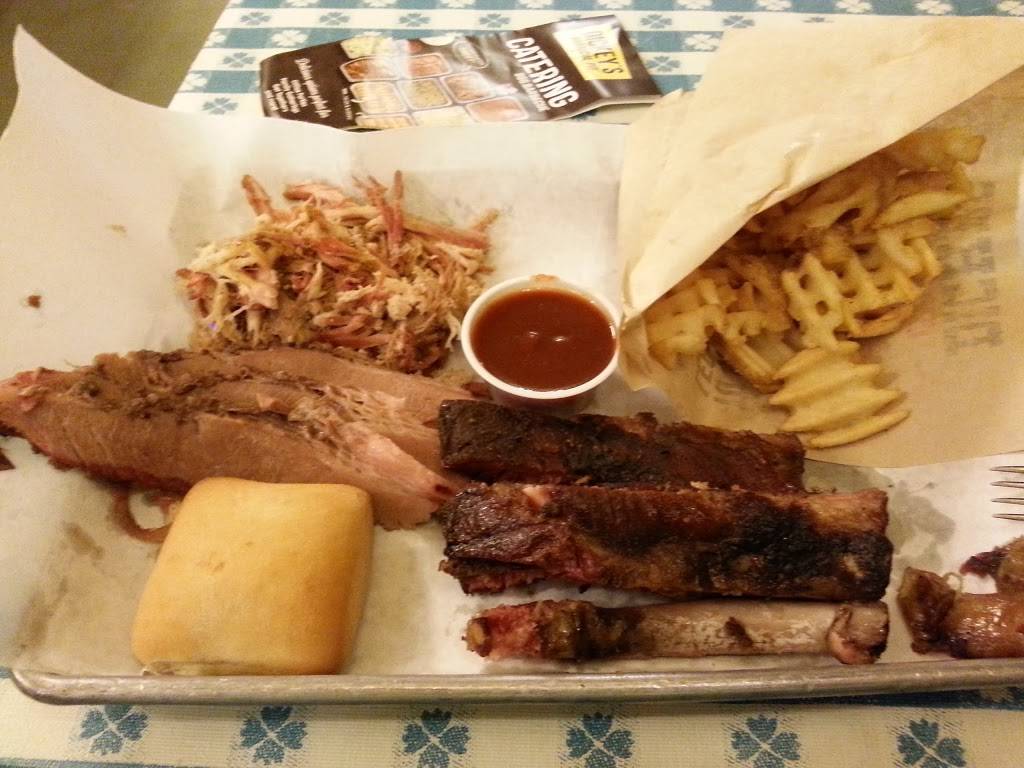 Dickeys Barbecue Pit | restaurant | 1109 US Highway 80 E, Ste E, Pooler, GA 31322, USA | 9129881286 OR +1 912-988-1286