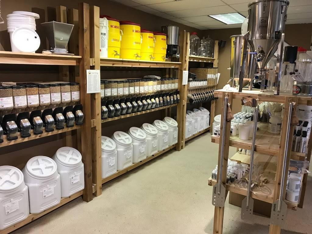 Fresh Coast Beer Works & UBrew Homebrew Supply | restaurant | 3054 Cass Rd Suite F, Traverse City, MI 49684, USA | 2319432016 OR +1 231-943-2016