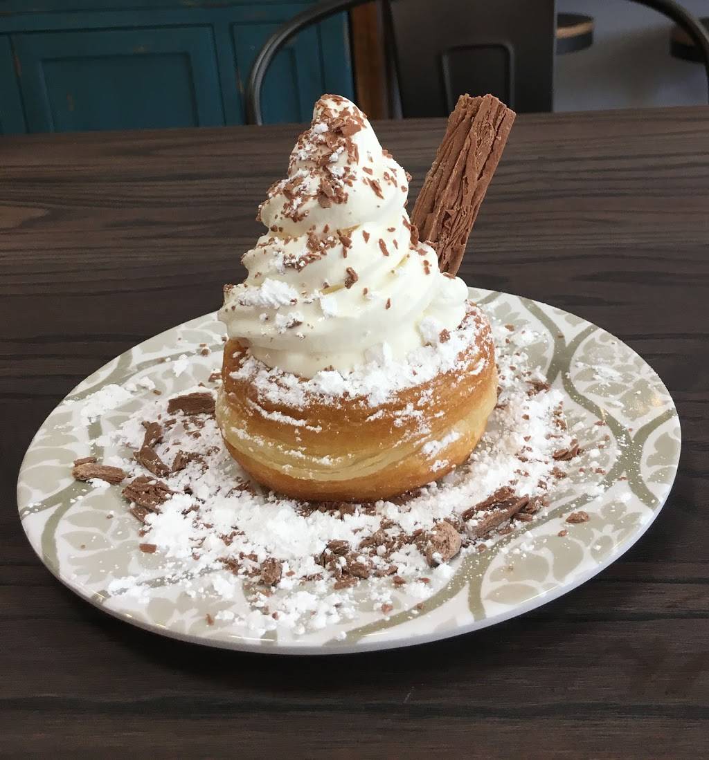 Dunbris Dessert Café | cafe | 6410 Trading Square, Haymarket, VA 20169, USA | 5713938048 OR +1 571-393-8048