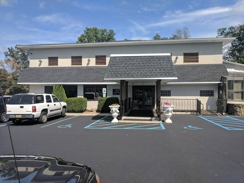 Draught House | restaurant | 268 NJ-31, Washington, NJ 07882, USA | 9082231226 OR +1 908-223-1226