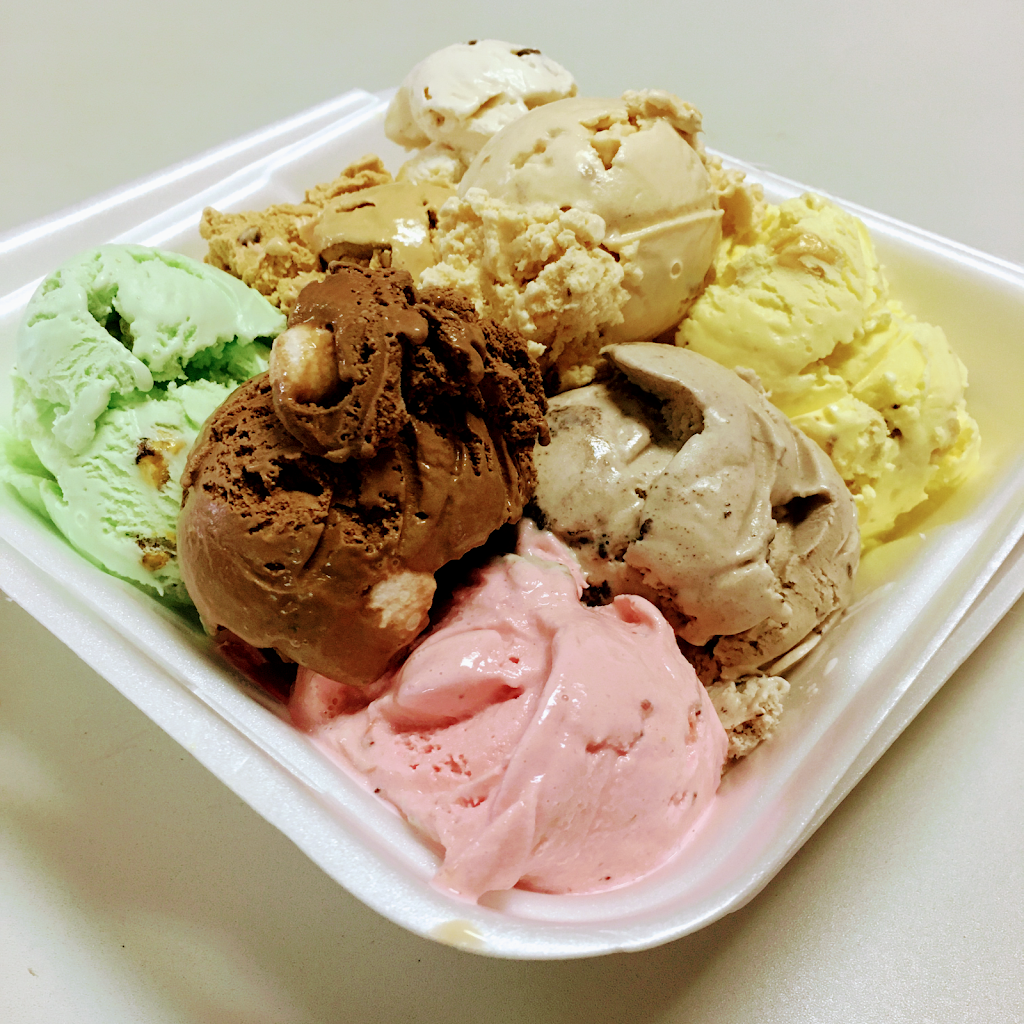 Scoops, Soups, & More | restaurant | 433 Pollasky Ave, Clovis, CA 93612, USA | 5592999606 OR +1 559-299-9606