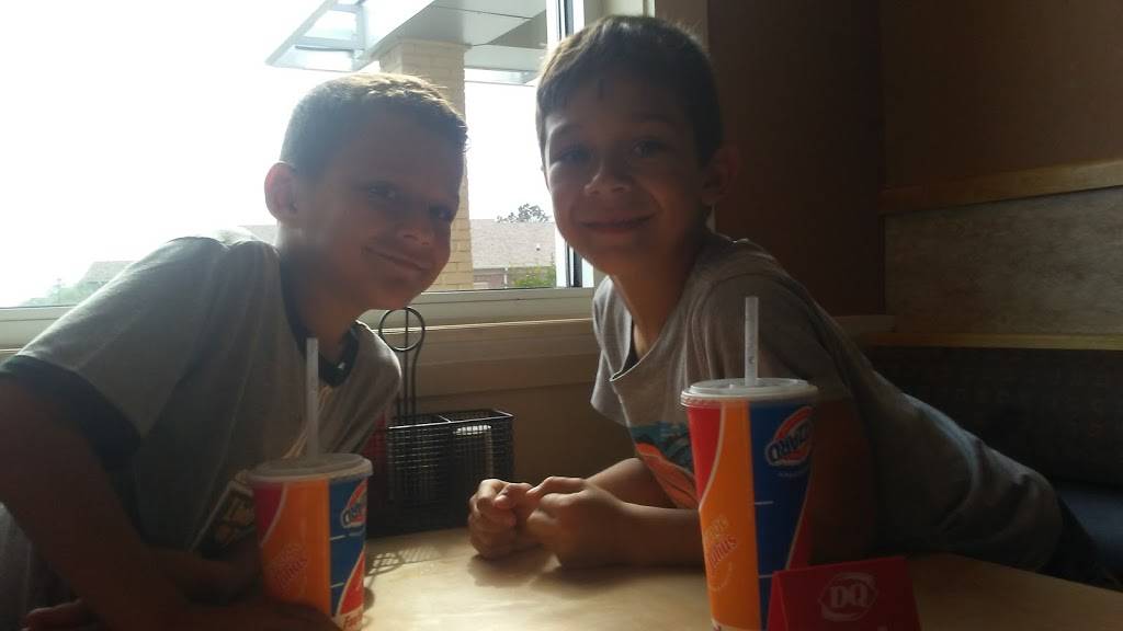 Dairy Queen Grill & Chill | restaurant | 1 Trafalgar Square, Trafalgar, IN 46181, USA | 3178784249 OR +1 317-878-4249