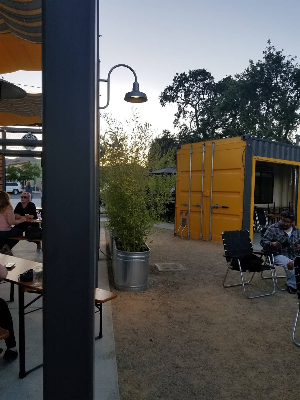 Roots On Railroad | restaurant | 1304 Railroad St, Paso Robles, CA 93446, USA | 8052963040 OR +1 805-296-3040