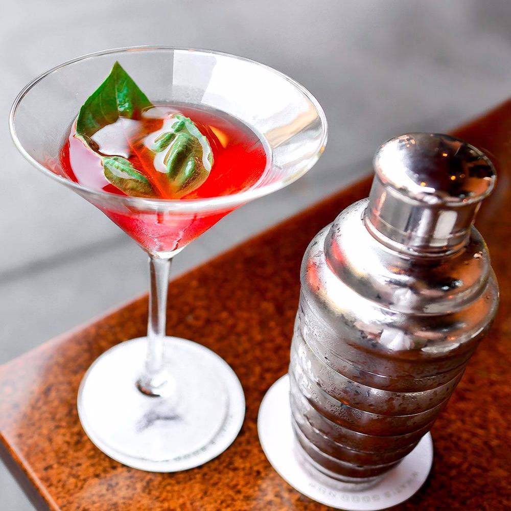 Seasons 52 | restaurant | 2502 E Camelback Rd, Phoenix, AZ 85016, USA | 6028405252 OR +1 602-840-5252