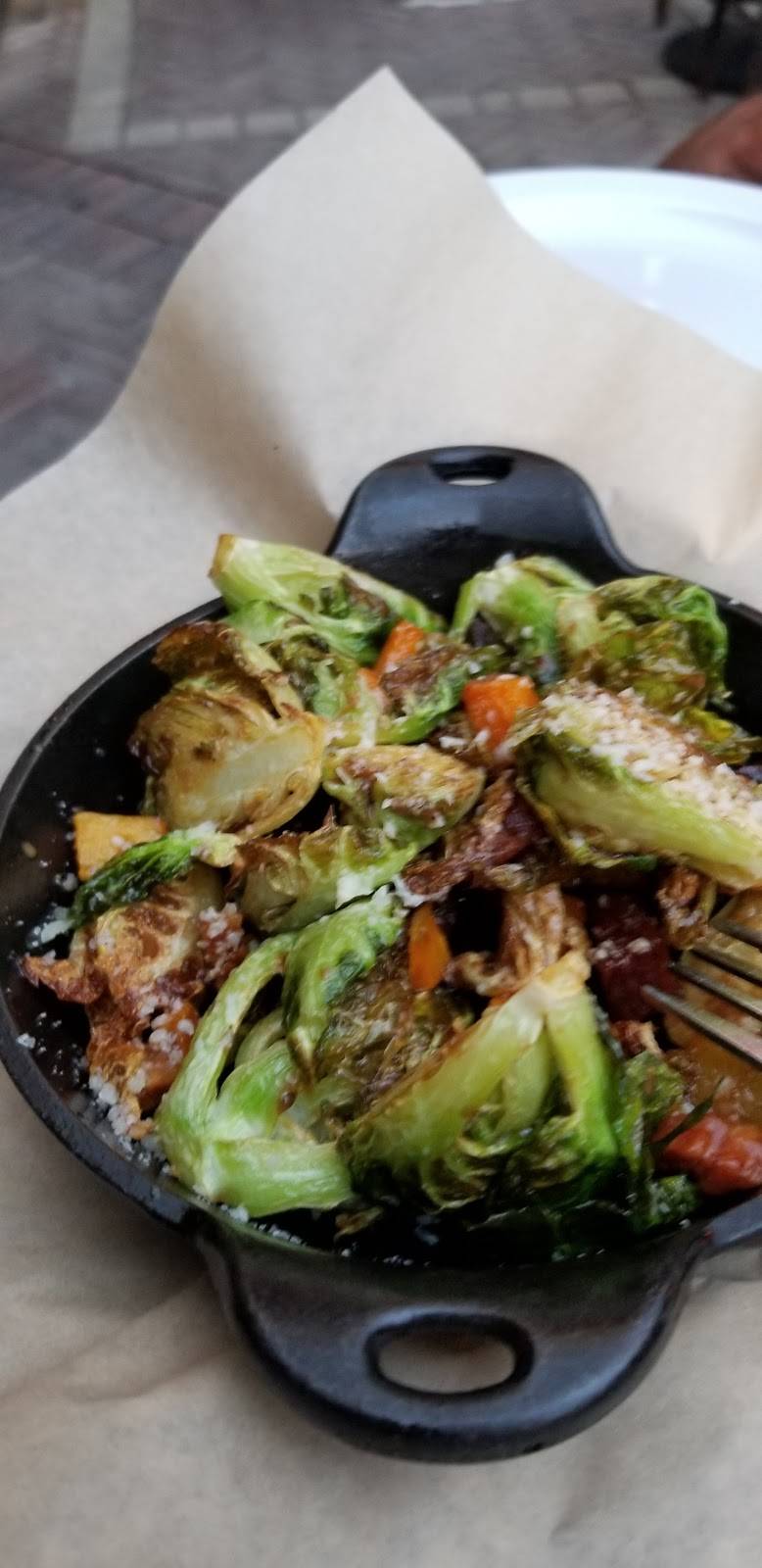 Copper Blues Rock Pub & Kitchen | restaurant | 550 S Rosemary Ave, West Palm Beach, FL 33401, USA | 5614044101 OR +1 561-404-4101