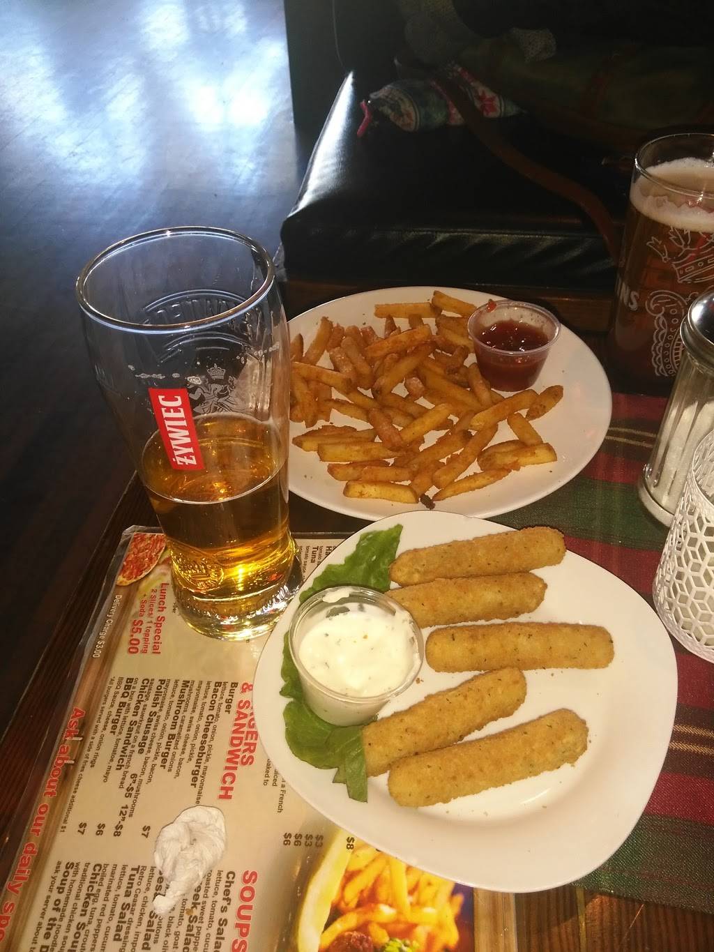 Retro Cafe and Restaurant | restaurant | 3246 N Central Ave, Chicago, IL 60634, USA | 7737777715 OR +1 773-777-7715