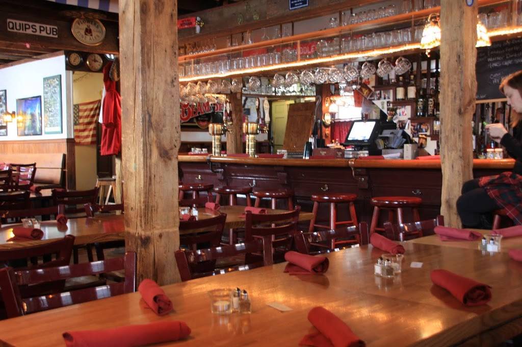 Quips Pub | restaurant | 457 New Holland Ave, Lancaster, PA 17602, USA | 7173973903 OR +1 717-397-3903