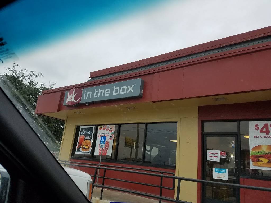 Jack in the Box | restaurant | 1331 SW Loop 410, San Antonio, TX 78227, USA | 2106745750 OR +1 210-674-5750