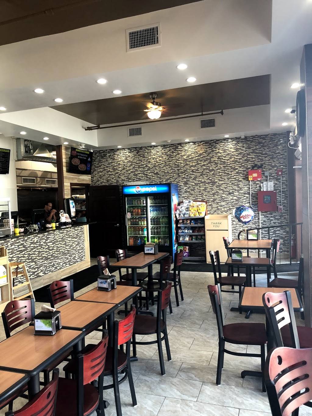 Mark’s Pizza & Subs | meal delivery | 10B Washington St, Wellesley Hills, MA 02481, USA | 7812190492 OR +1 781-219-0492