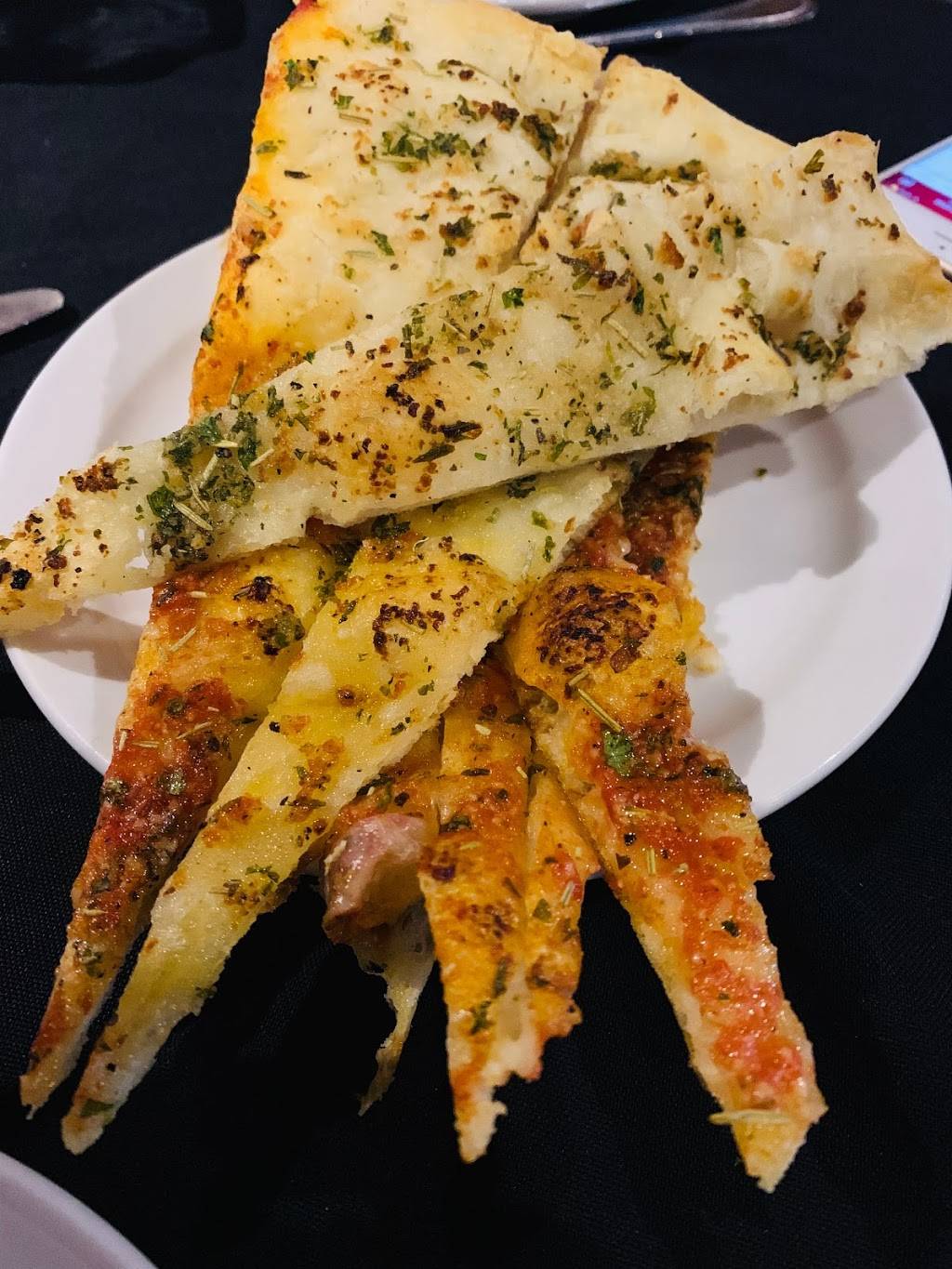 Da Mangione | restaurant | 475 Dumont Ave, Dorval, QC H9S 5W2, Canada | 5146338783 OR +1 514-633-8783