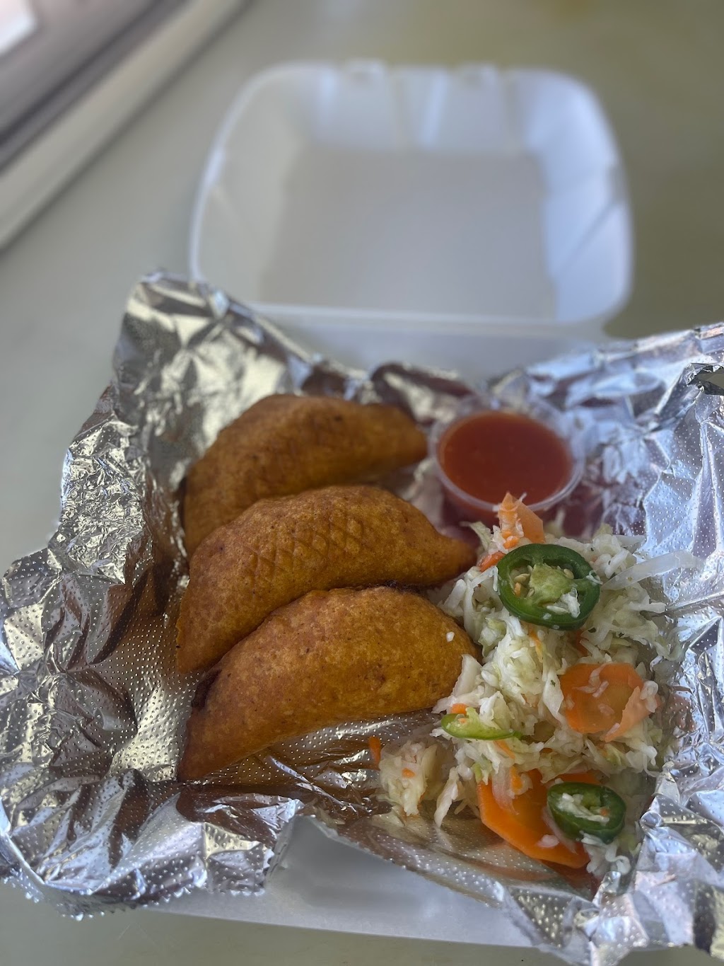 Pupuseria Chalateca | restaurant | 1242 Siler Rd, Santa Fe, NM 87507, USA | 5052045670 OR +1 505-204-5670