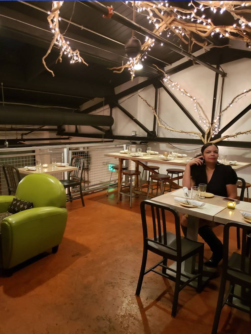 Green Soul | restaurant | 1410 Mt Vernon St, Philadelphia, PA 19130, USA | 2156609600 OR +1 215-660-9600