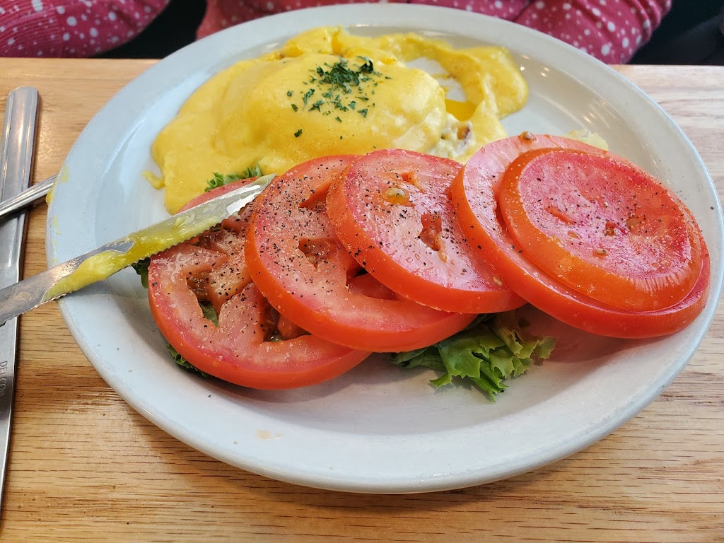 Black Forest Family Restaurant | restaurant | 820 NE E St, Grants Pass, OR 97526, USA | 5412441845 OR +1 541-244-1845