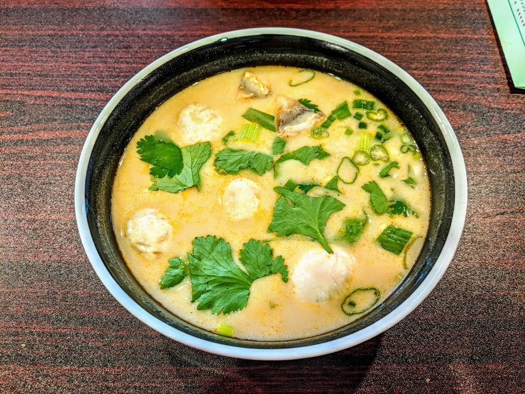 Jade Thai Oriental Cuisine | restaurant | 157 Bayfield St, Barrie, ON L4M 3B4, Canada | 7055030071 OR +1 705-503-0071