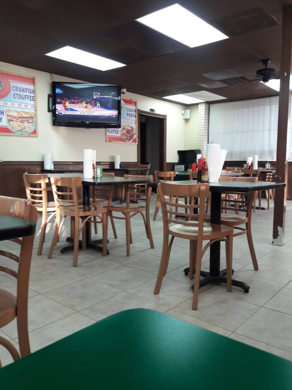 Louisiana Fish House | restaurant | 5055 Griggs Rd, Houston, TX 77021, USA | 2815010432 OR +1 281-501-0432