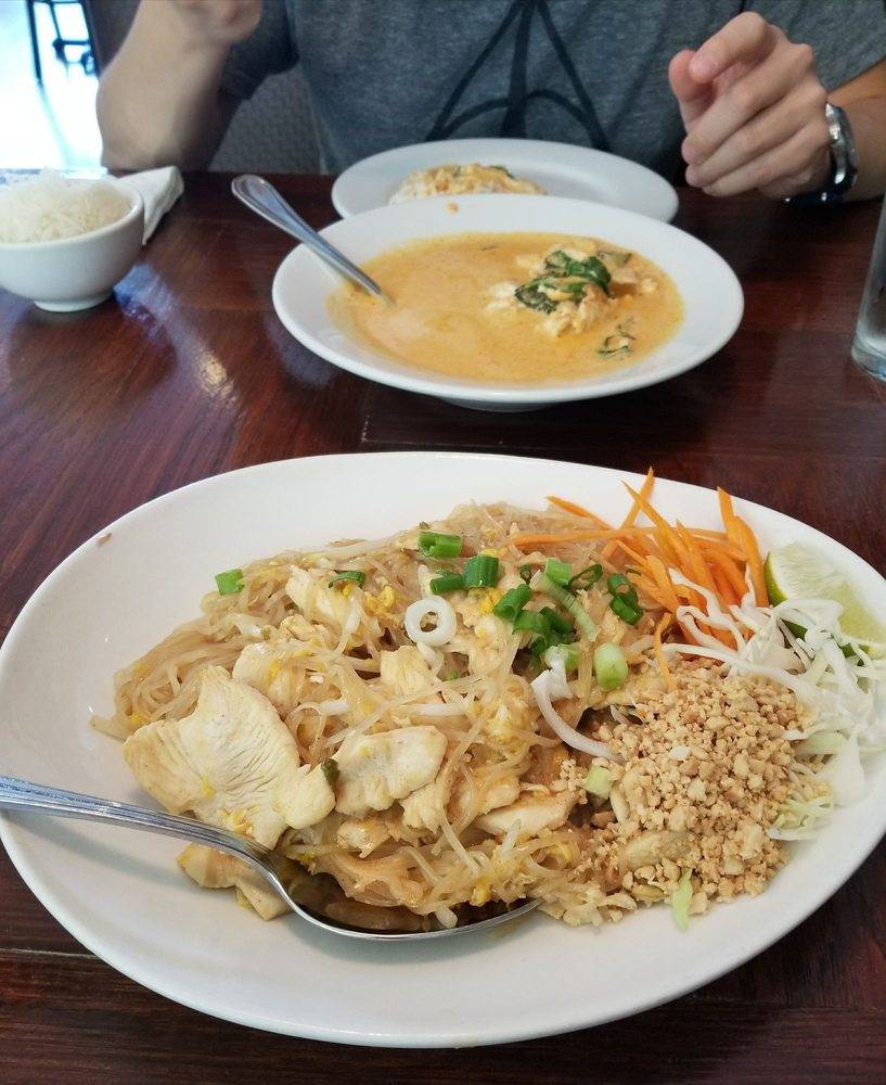 Opart Thai House - West Town | restaurant | 1371 W Chicago Ave, Chicago, IL 60642, USA | 3129880986 OR +1 312-988-0986