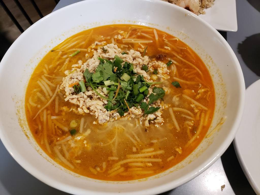 Five Star Thai Cuisine and Grocery | restaurant | 5124 Pine Island Ct M, Crown Point, IN 46307, USA | 2197696322 OR +1 219-769-6322