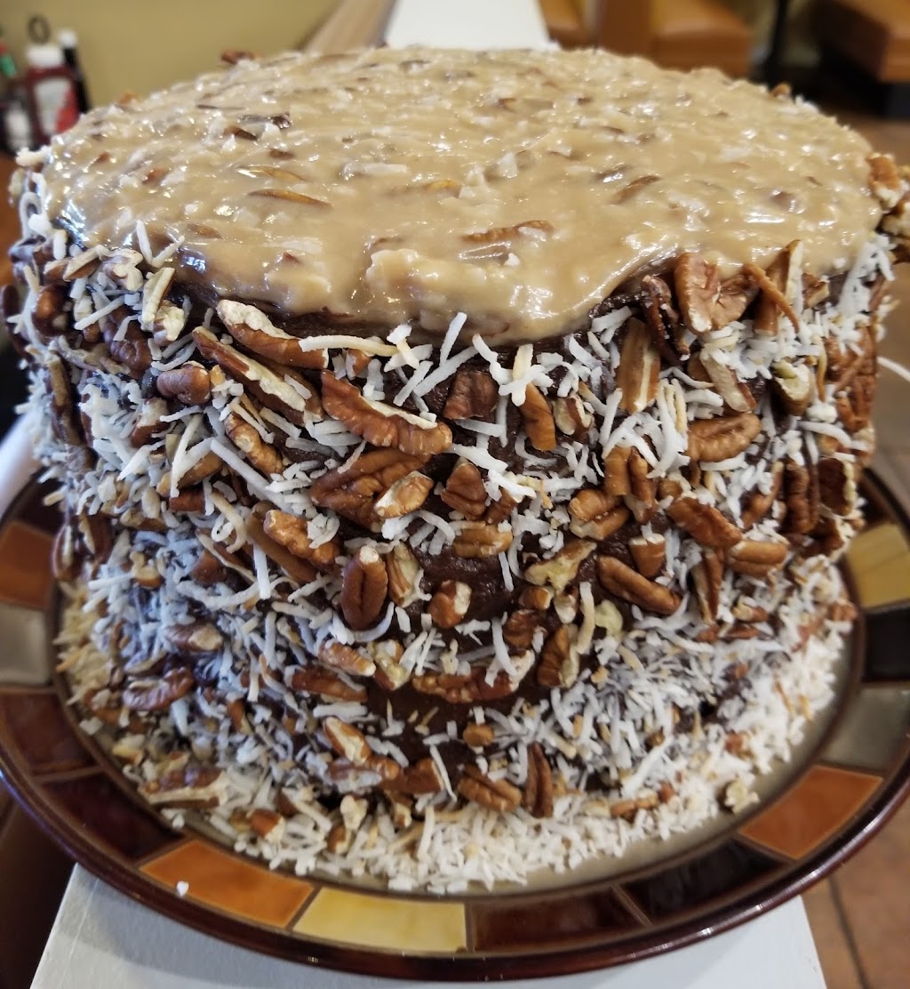 The Rodeo Restaurant & Sports Bar | restaurant | 950 N Grand Canyon Blvd, Williams, AZ 86046, USA | 9286351962 OR +1 928-635-1962