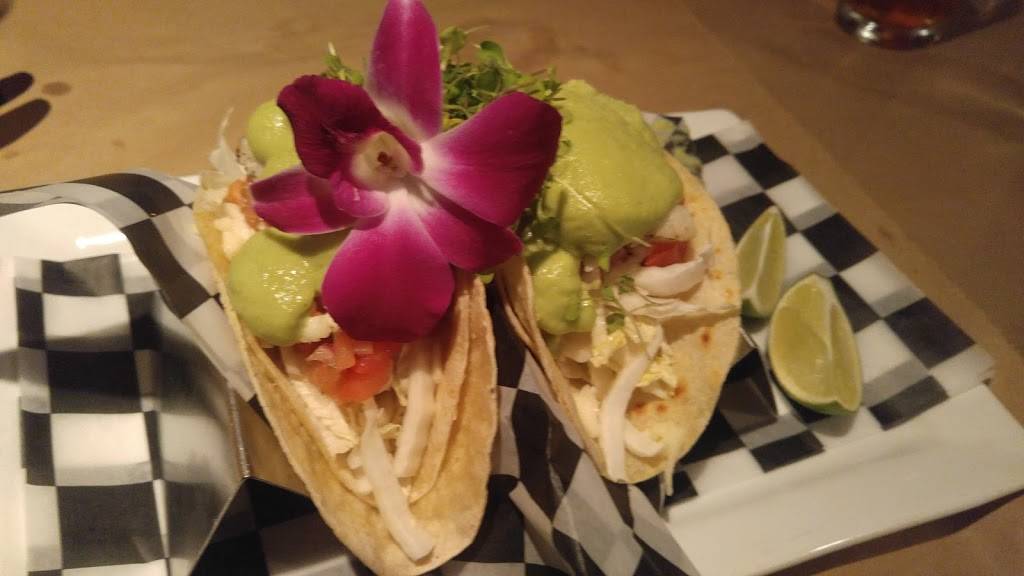 The Barley Neck Inn | restaurant | 5 Beach Rd, Orleans, MA 02653, USA | 5082550212 OR +1 508-255-0212