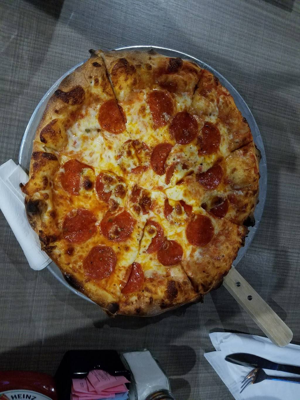 Your Place Restaurant & Pub | restaurant | 2133 Lincoln Hwy E, Lancaster, PA 17602, USA | 7173949019 OR +1 717-394-9019