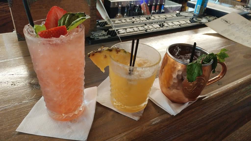 The Galley: A St. Pete Tavern | restaurant | 27 4th St N, St. Petersburg, FL 33701, USA | 7275757071 OR +1 727-575-7071