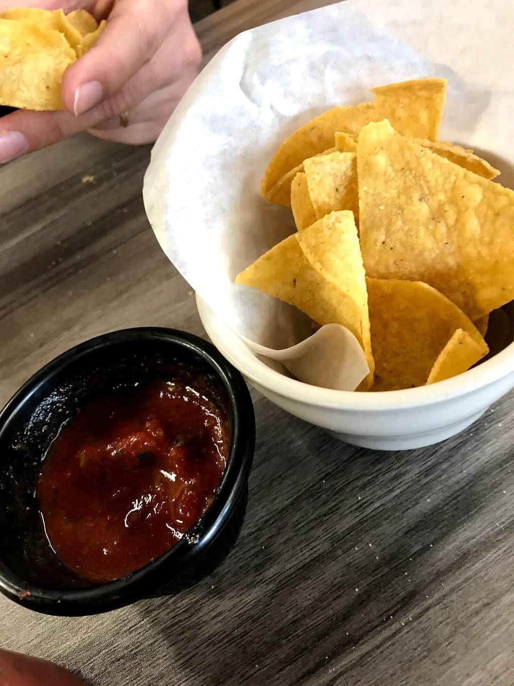 Jose’s Tacos | restaurant | 2518 Market St, Detroit, MI 48207, USA | 3136381782 OR +1 313-638-1782