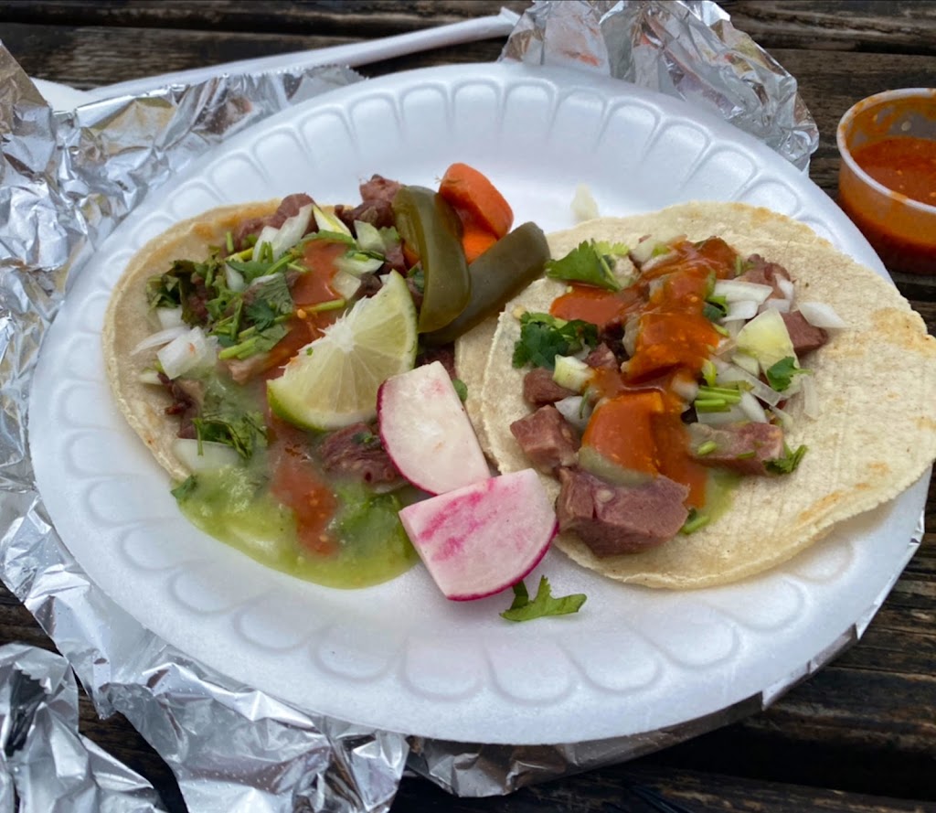 Dos Hermanos Taqueria Truck | restaurant | 721 Bennett Ave, Medford, OR 97504, USA | 5419411969 OR +1 541-941-1969