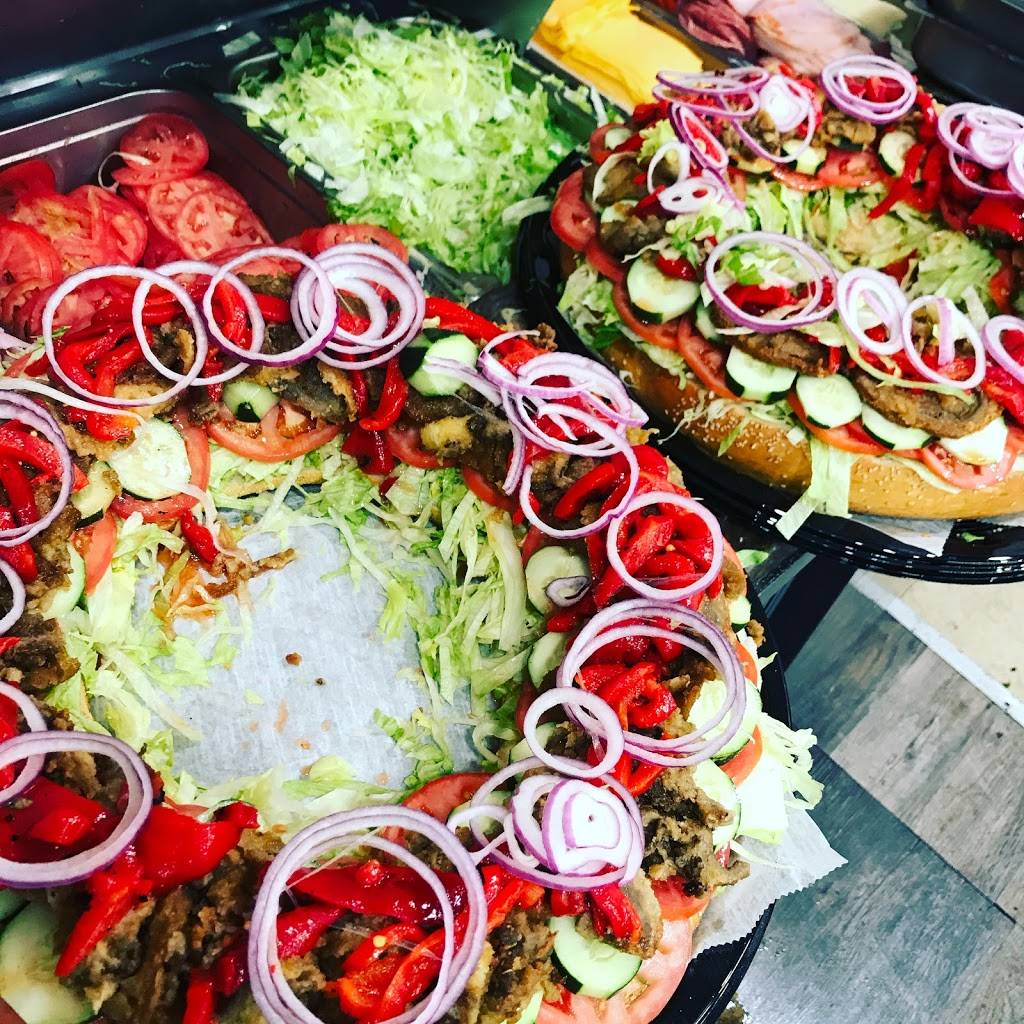 Knollwood Deli | restaurant | 1155 Knollwood Rd, White Plains, NY 10603, USA | 9145927056 OR +1 914-592-7056