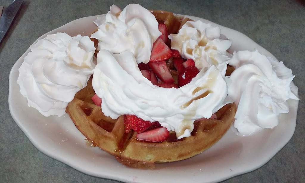 Court Square Diner | restaurant | 45-30 23rd St, Long Island City, NY 11101, USA | 7183921222 OR +1 718-392-1222