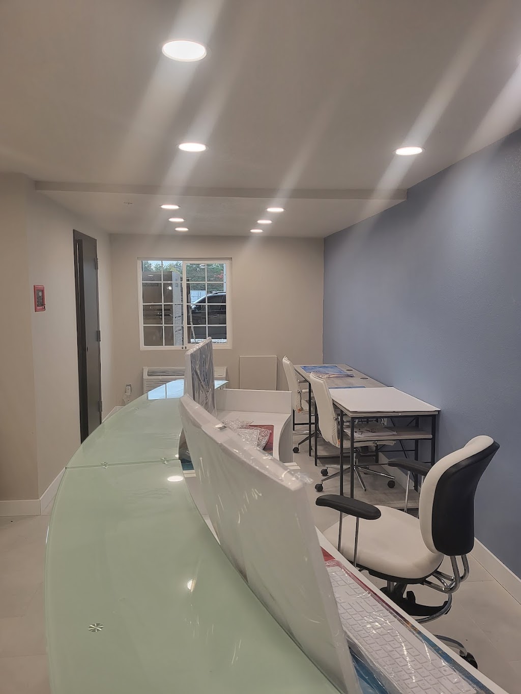 Red Fox Inn | restaurant | 1900 Heritage Way, Waverly, IA 50677, USA | 3193525330 OR +1 319-352-5330