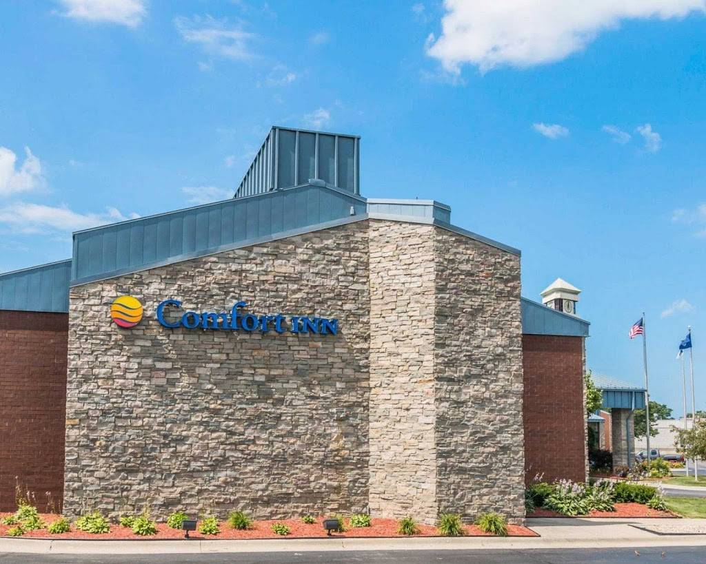 Comfort Inn | restaurant | 40455 Ann Arbor Rd, Plymouth, MI 48170, USA | 7344558100 OR +1 734-455-8100