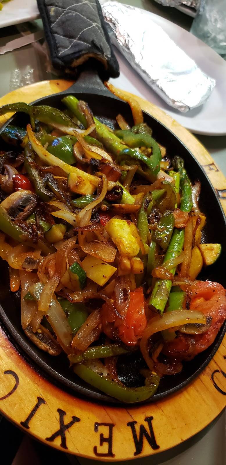 El Charro Mexican grill | restaurant | 1336 Montondon Ave, Waunakee, WI 53597, USA | 6088509221 OR +1 608-850-9221