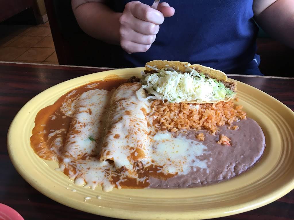 El Salto | restaurant | 5513 Ritchie Hwy, Baltimore, MD 21225, USA | 4107891621 OR +1 410-789-1621