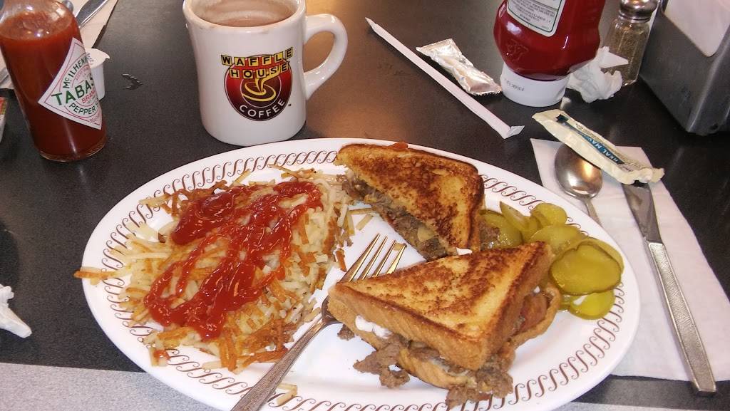 Waffle House | meal takeaway | 4031 E Southport Rd, Indianapolis, IN 46237, USA | 3178651265 OR +1 317-865-1265