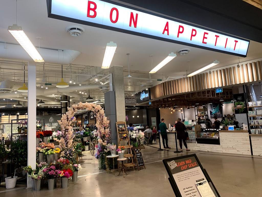 Plancha | restaurant | 100 City Centre Dr FM10 - 11, Mississauga, ON L5B 2C9, Canada | 6473506333 OR +1 647-350-6333