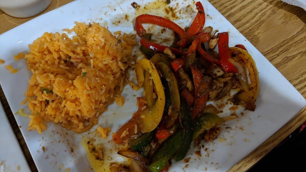 The Jefas Mexican Grill | restaurant | 100 W Cross St, Galena, MD 21635, USA | 4106487182 OR +1 410-648-7182