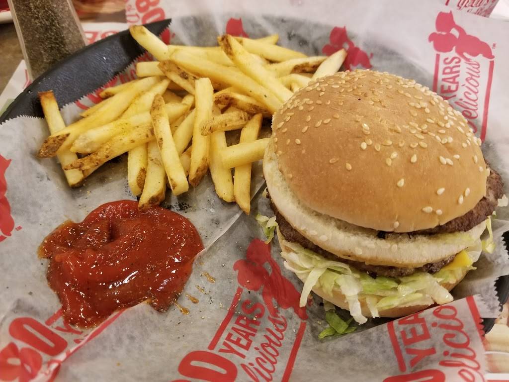 BIG BOY | restaurant | 16880 Hall Rd, Clinton Twp, MI 48038, USA | 5862636220 OR +1 586-263-6220