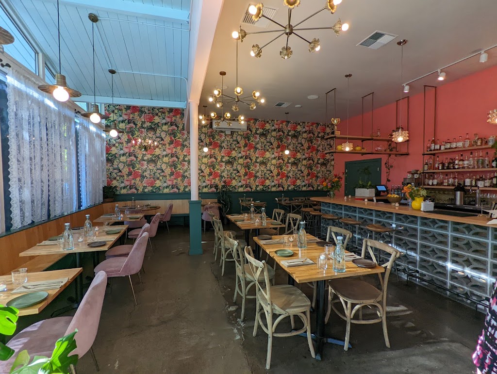 Hissyfit | restaurant | 4636 NE 42nd Ave Suite A, Portland, OR 97218, USA | 5034447947 OR +1 503-444-7947