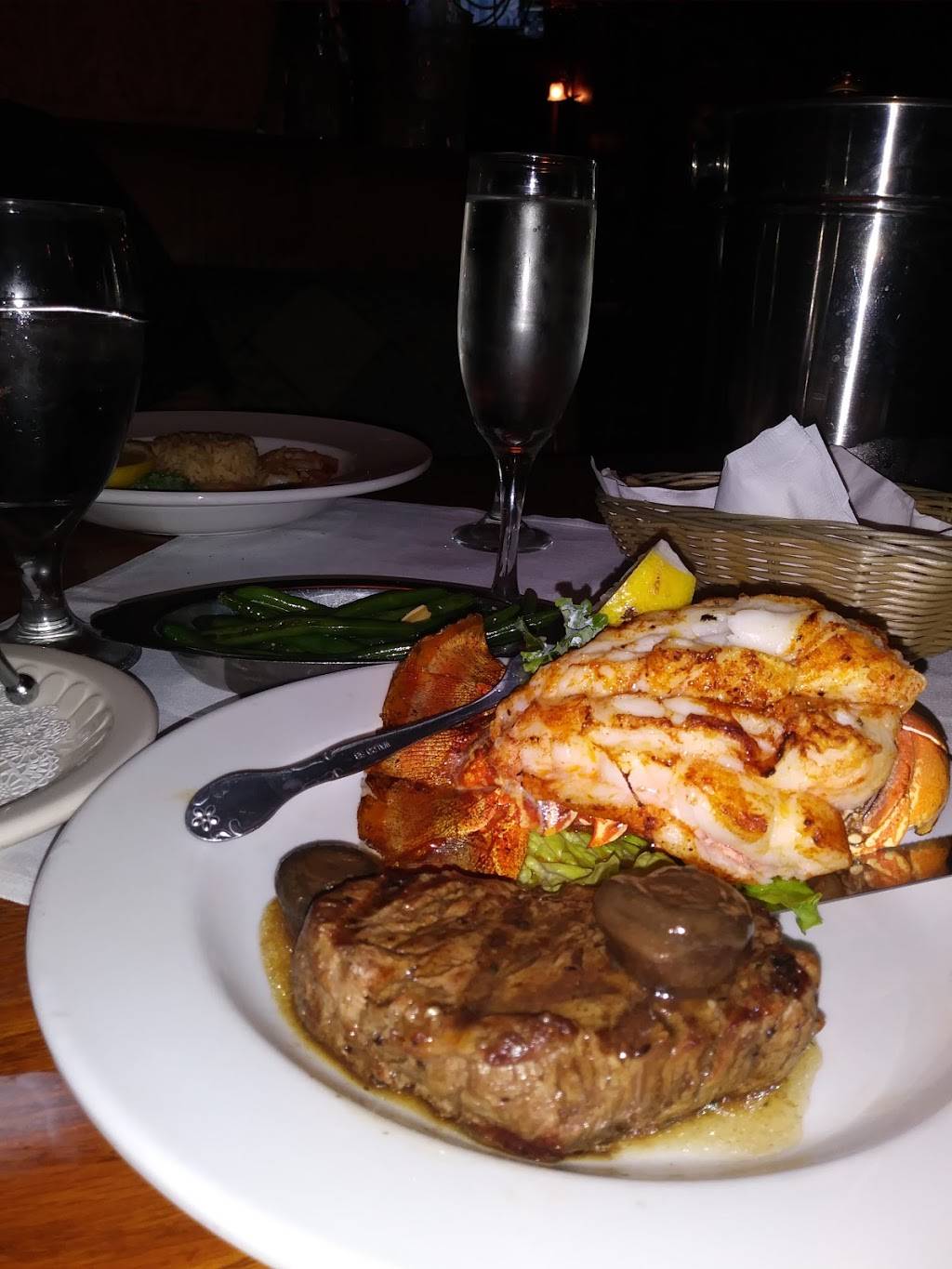 The Masters Restaurant | restaurant | 1775 E Thirteen Mile Rd, Madison Heights, MI 48071, USA | 2485880915 OR +1 248-588-0915